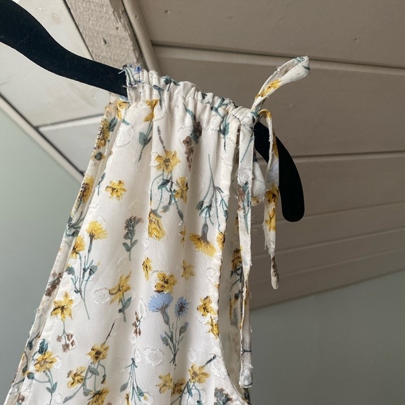 Fanco Becca Tiered Maxi Dress White | Yellow & Blue Floral | Large | High Low - Picture 5 of 16